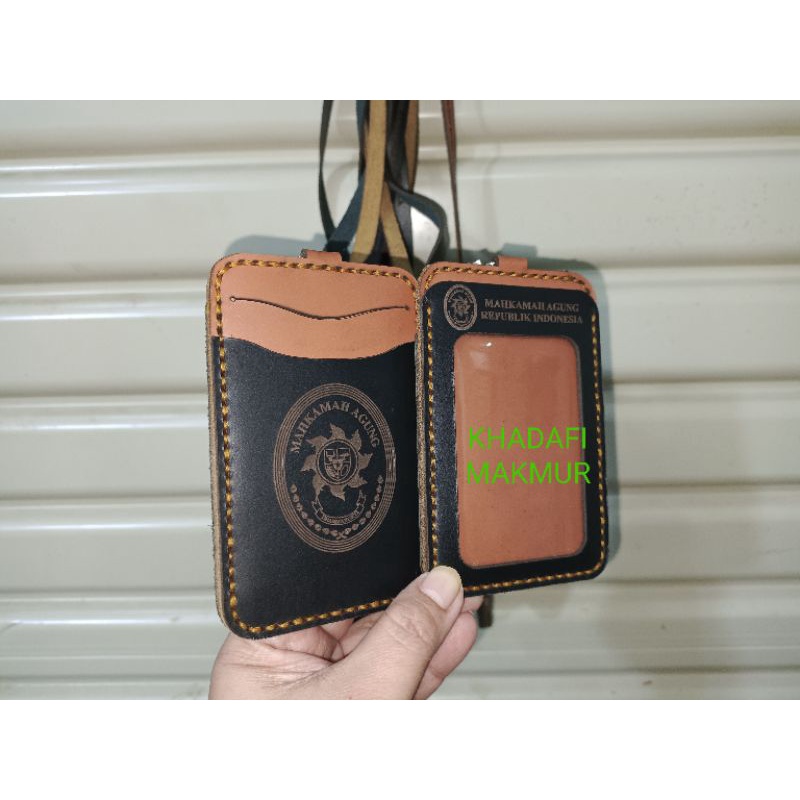 

ID - Card Mahkamah Agung Bahan kulit asli