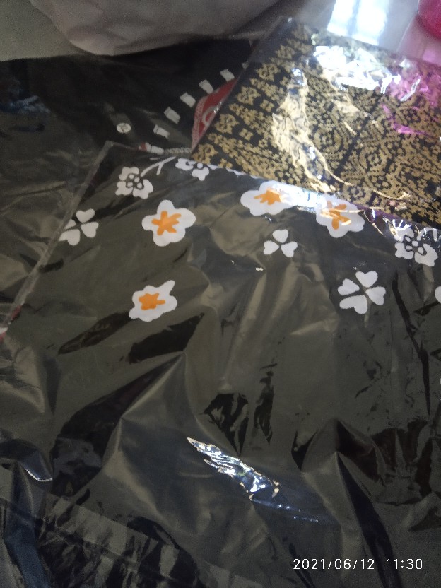 Busana Muslim Wanita Tunik Batik Modern / Baju Batik Modern Kondangan Kerja Kantor Seragaman Tunik