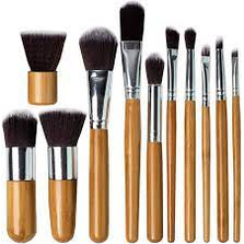 [ORI] 11Pcs KUAS MAKE UP KABUKI Bahan Kayu Bulu Super Lembut dan Kuat + Pouch | Kabuki Wooden Brush