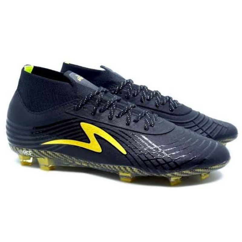 Sepatu Bola Specs Accelerator Illuzion II FG - Black/Gold