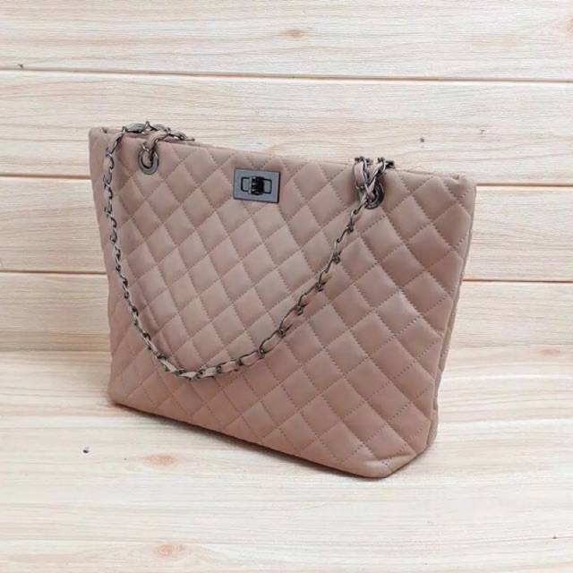 Tas wanita Sling bag import Chanel tote