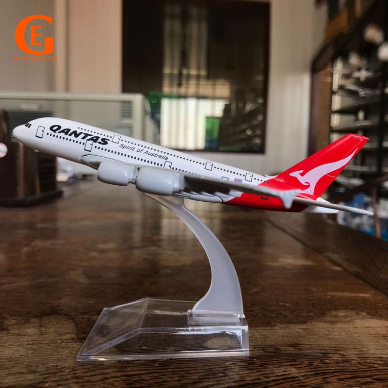 Pesawat Airbus 380 A380 Bahan Alloy Die Cast Untuk Koleksi