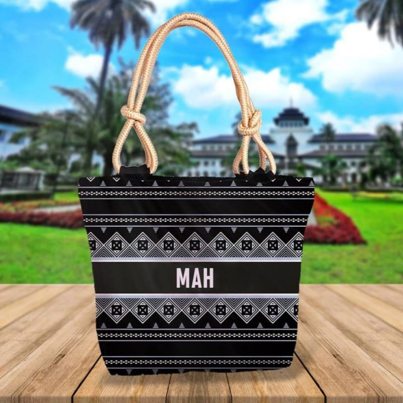 tatote sumbu pakai nama sendiri