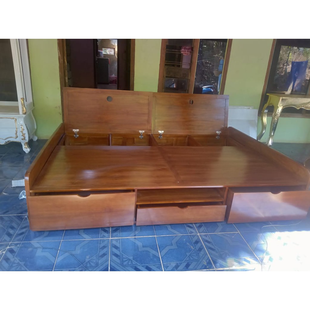 Dipan Kasur Kayu Laci Minimalis