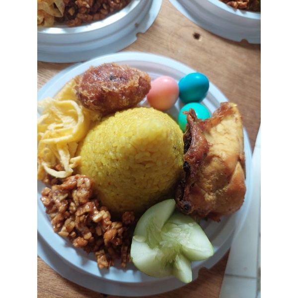 

tumpeng mini