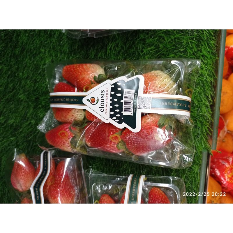 

STRAWBERRY KOREA - ELOASIS PREMIUM STRAWBERY 330GR RASA MANIS