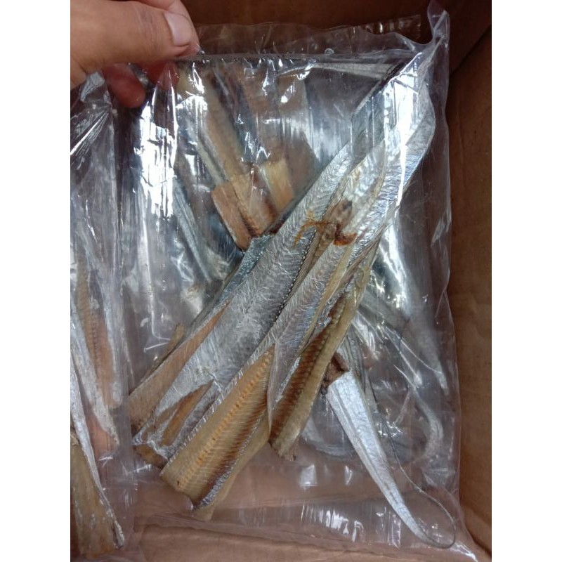 

ikan asin pehu/layur/kerupuk isi 100 gram