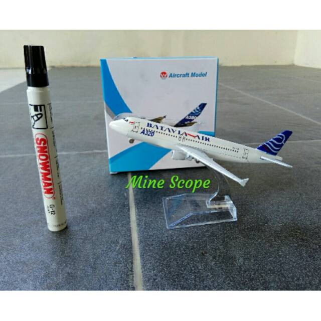 Diecast Miniatur Pesawat Batavia Air by Aircraft Model (rare item) - cuci gudang