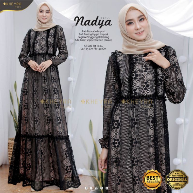 Nadya dress