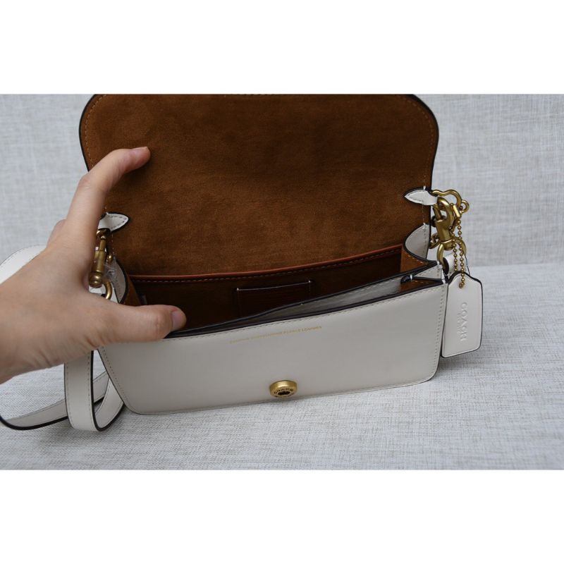 Coach Beat 18 Shoulder Bag Leather White(C4763)