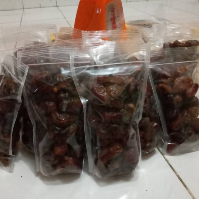 

Kurma mesir manis "Golden Valley" lembut dan berkualitas