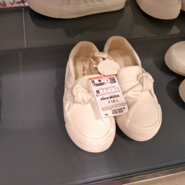 Jasa titip beli Sepatu Anak merk Zara, sepatu original, sepatu Anak putih