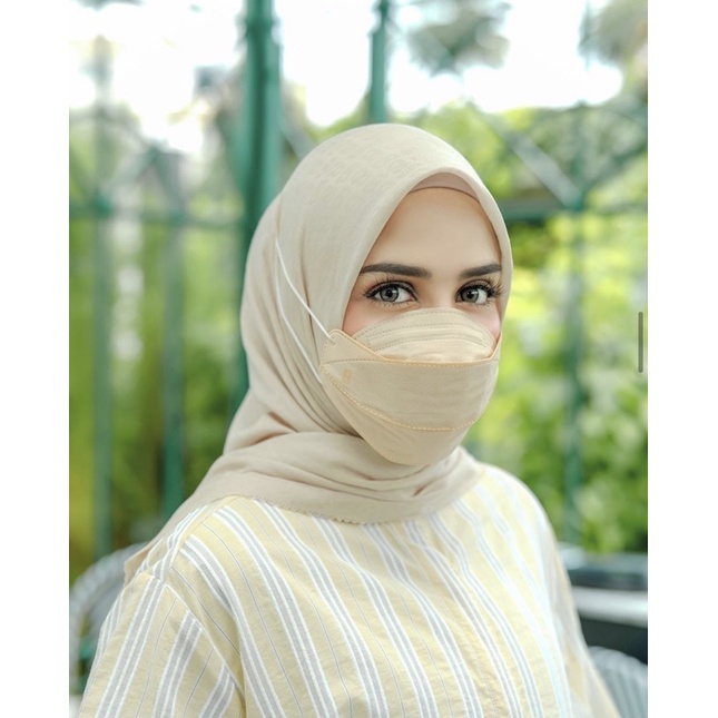 buttonscarves tapis embos beige