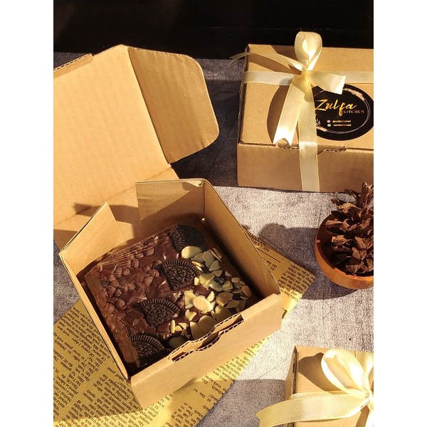 

FUDGY BROWNIES MINI PACK 10x10cm
