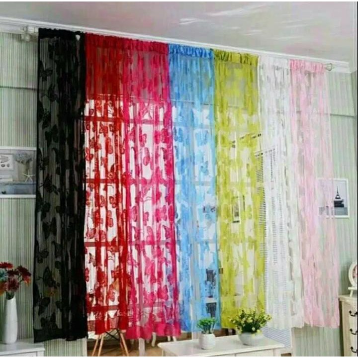 Tirai Benang Motif Kupu-Kupu