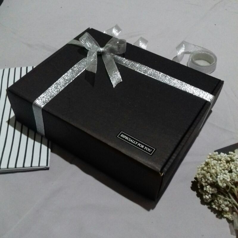 GIFT BOX COWOK HAMPERS COWOK PREMIUM BLACK SERIES FOR MAN KADO WISUDA KADO ULANG TAHUN