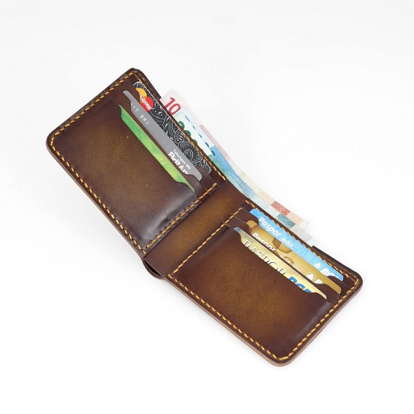 Jayuwan DIB2L Dompet Pria Bifold Full Kulit Asli Brushh Off  8 Slot Kartu