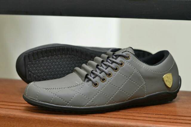 Sepatu casual pria mining formal kondangan acara sintesis