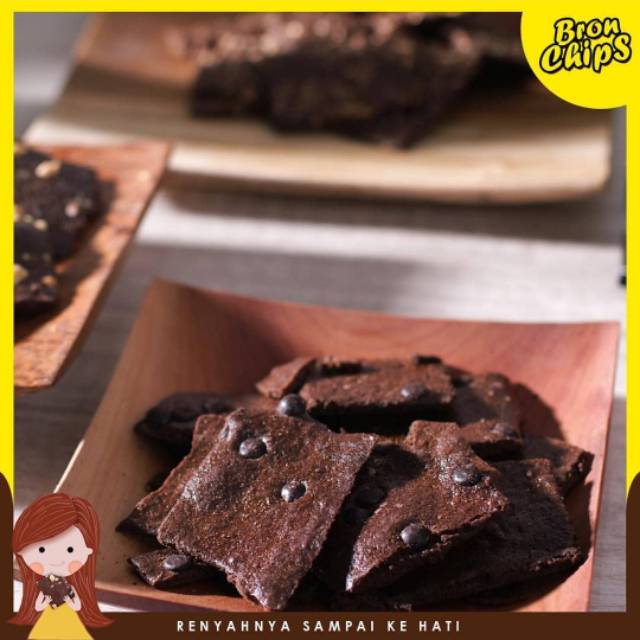 

BronChips Keripik Brownies Keju Kerasa Banget Coklatnya