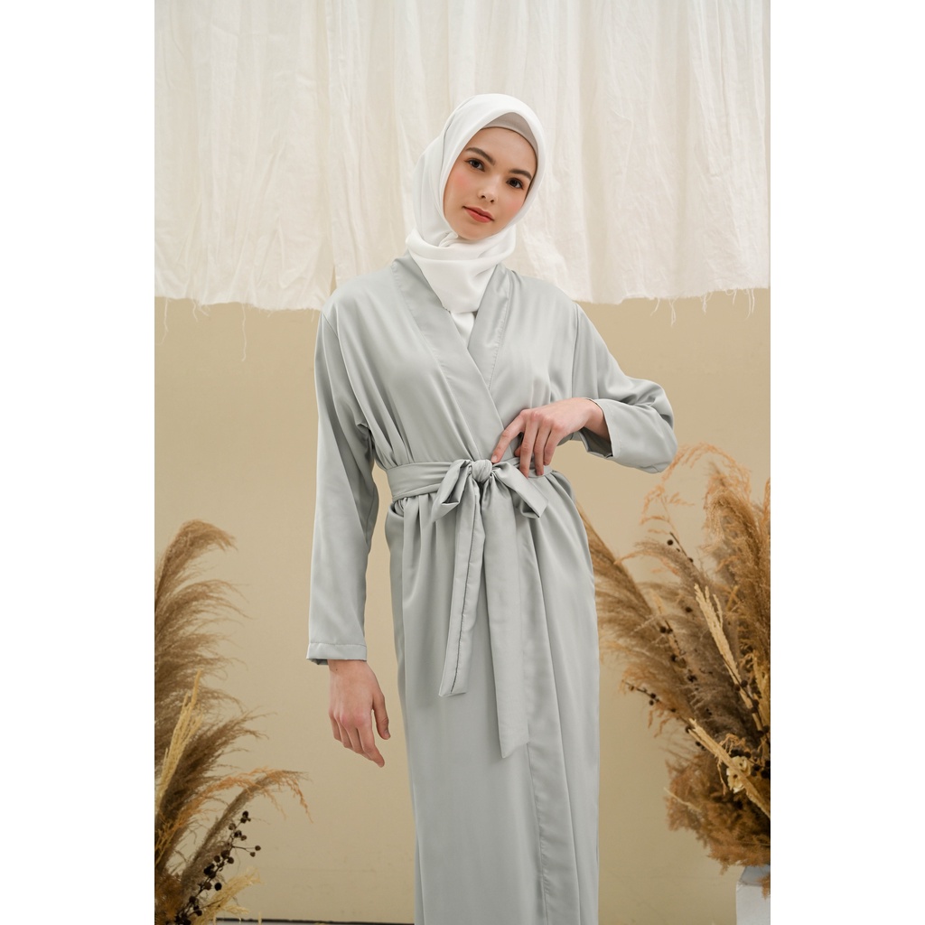 Basic Robe HIJAB FRIENDLY - KIMONO BRIDESMAID SATIN + FREE BORDIR (TULISAN BEBAS BISA NAMA)