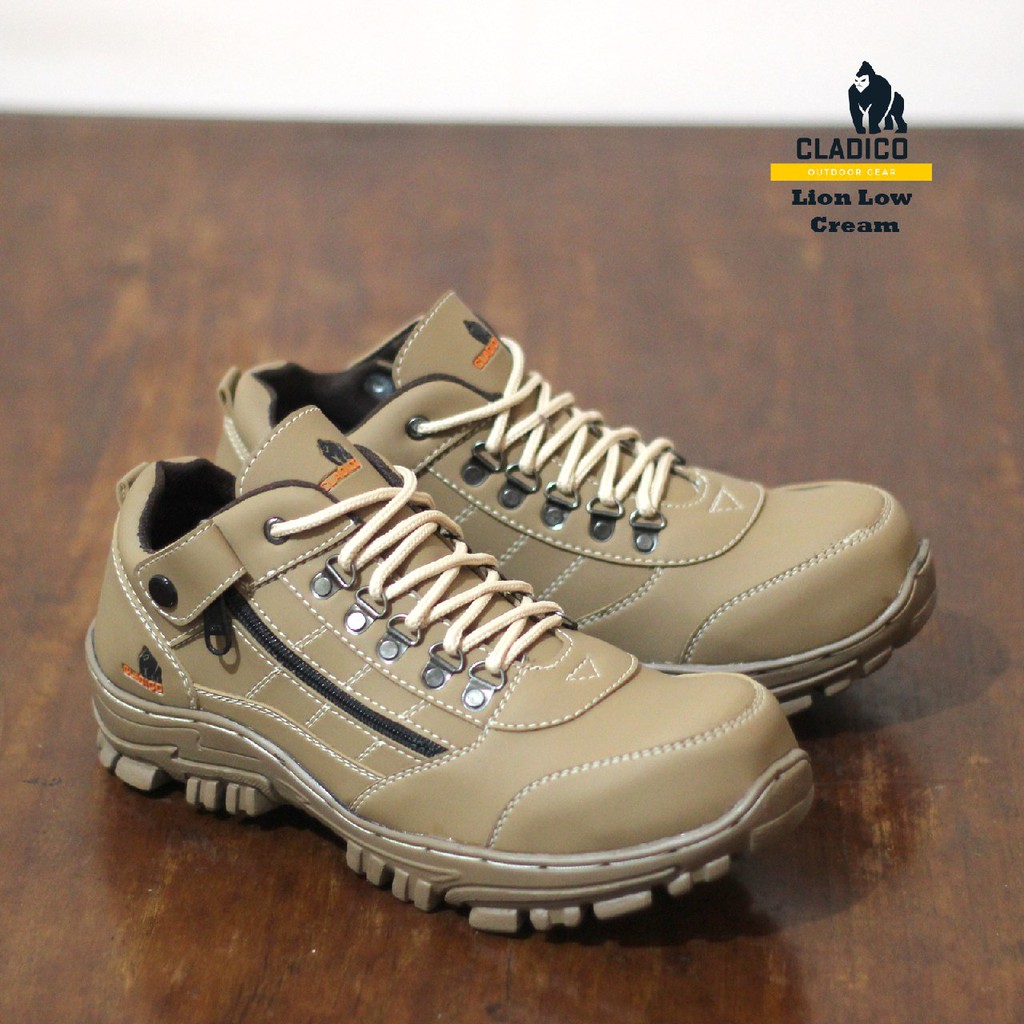 SEPATU BOOTS PRIA SAFETY CLADICO LION LOW ORIGINAL-3