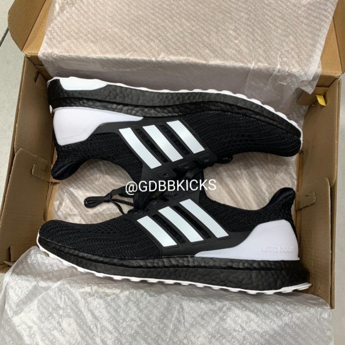 {Mystore} Adidas Ultraboost 4.0 Orca Blackwhite ORIGINAL BASF ADIDAS BOOST Diskon