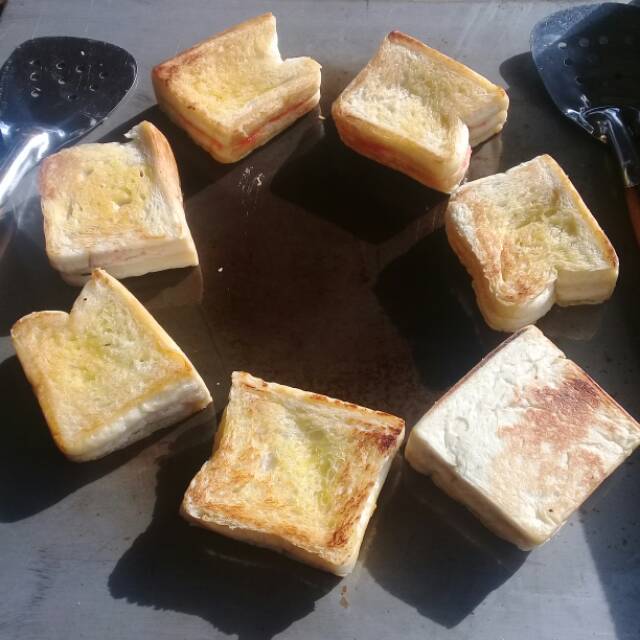 

Roti bakar