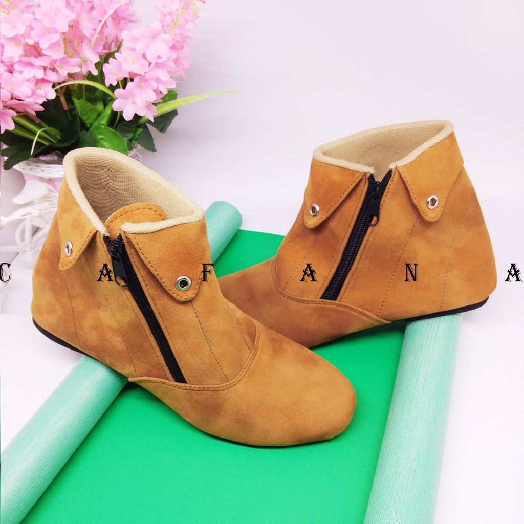 BEST SELLER Sepatu Boot Wanita / Boots Korea SBO90 Boots &amp; Ankle Boots