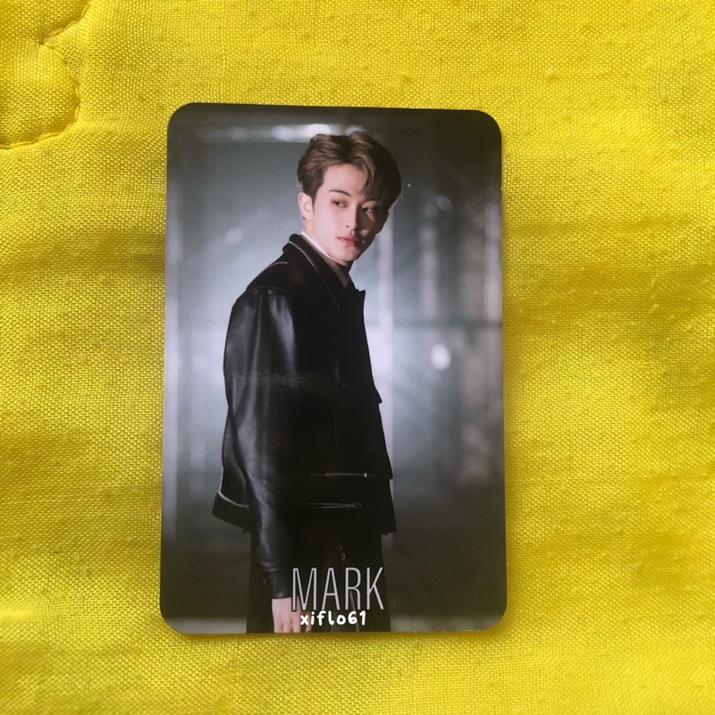 NCT 127 Mark Loveholic Photocard PC B1