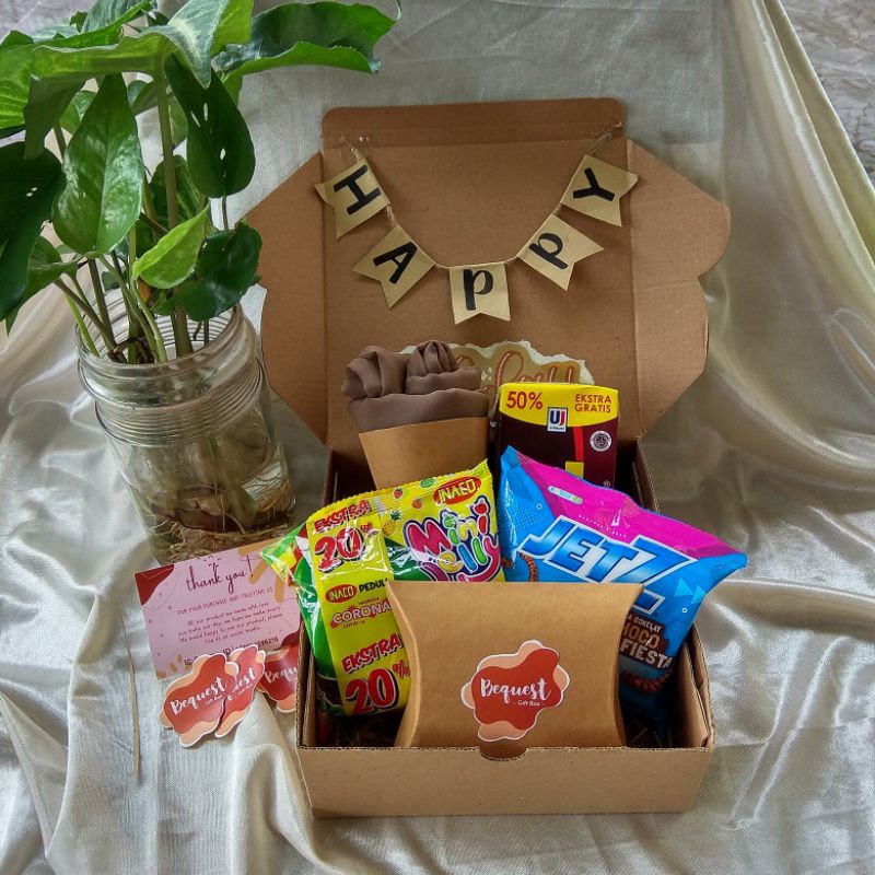 GIFT BOX/SNACK BOX/HAMPERS/ SNACK BOX MURAH/ KADO/ GIFT BOX CUSTOM/ BIRTHDAY/ WISUDA/ SEMPRO/ SIDANG
