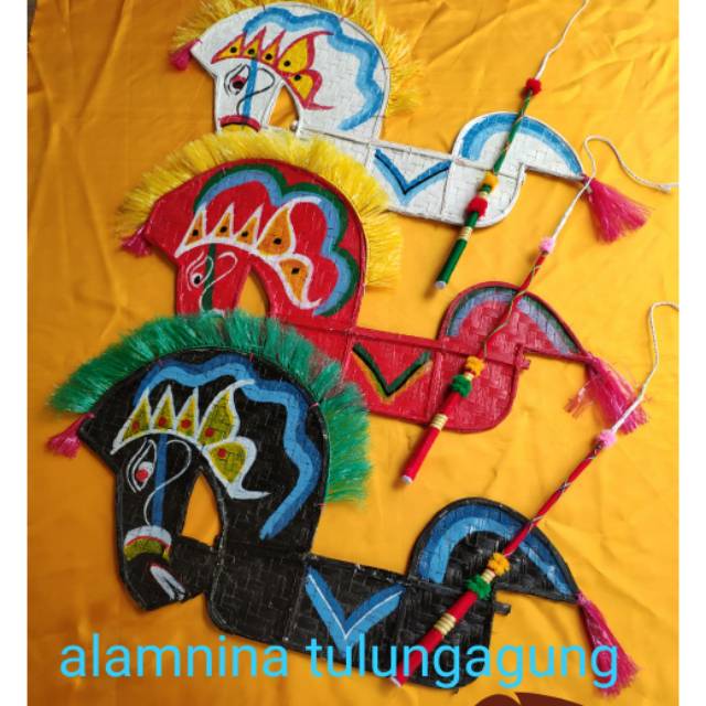 Kuda lumping dan cambuk kuda 78cm