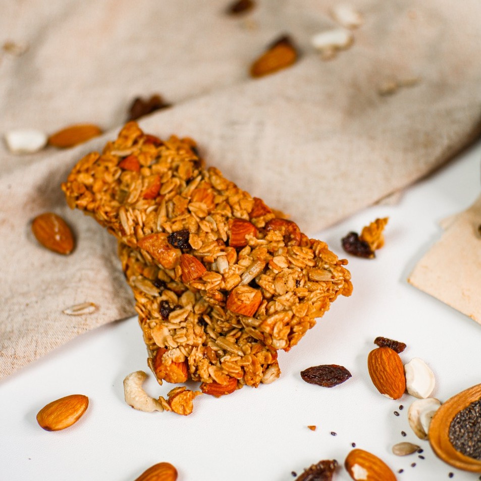 Original Granola Bar (2 Bars) - Almond, Cashew, Raisins, Chia Seed, Sunflower Seed - LUCKYBITE