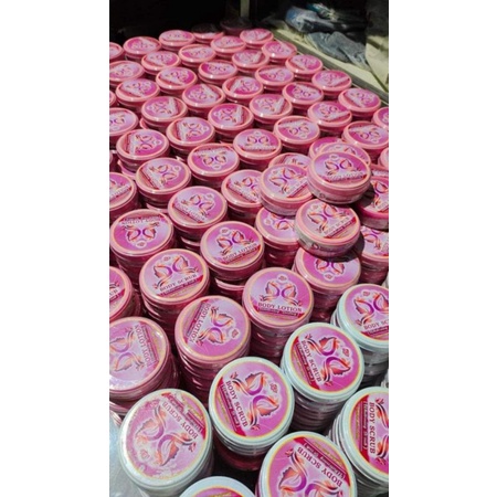 WSP BODY SCRUB LOTION DOSTING