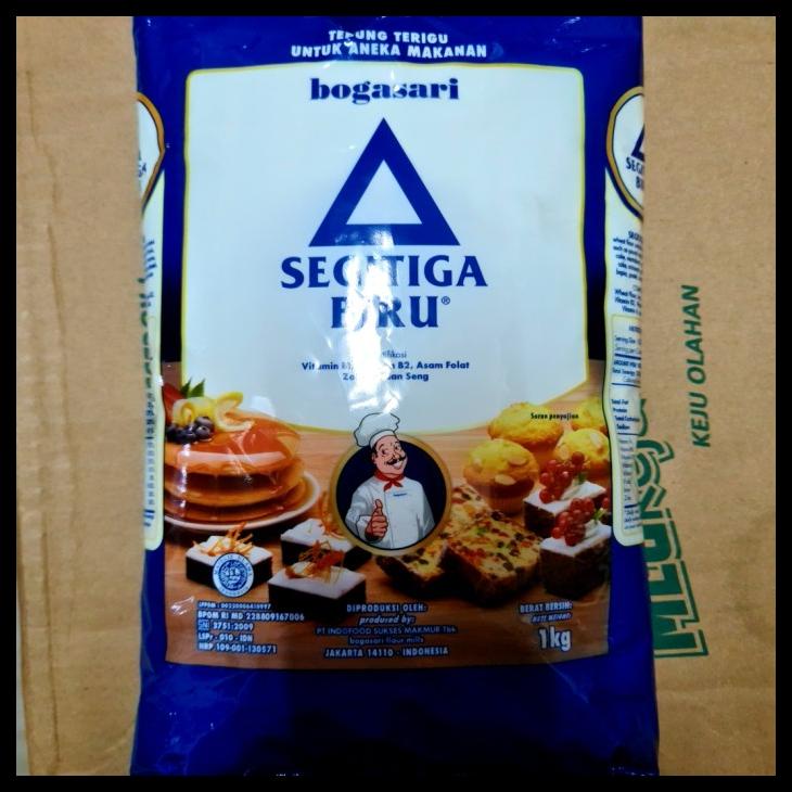 

TEPUNG TERIGU SEGITIGA BIRU PREMIUM 1KG KODE 1301