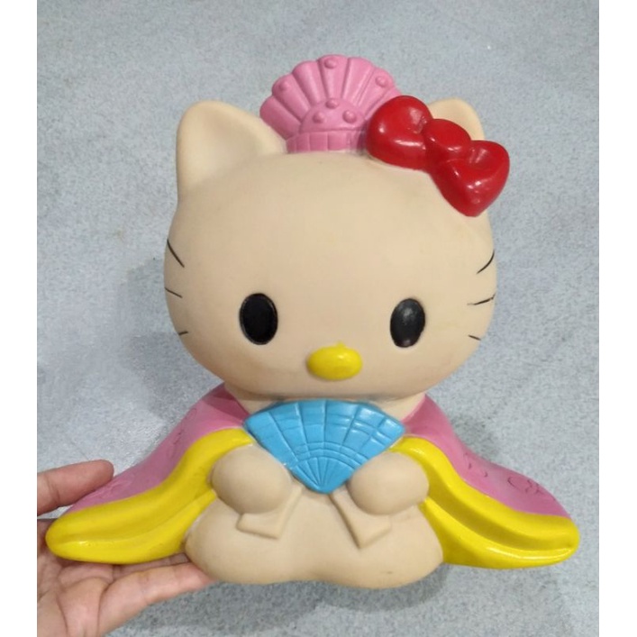 Celengan Boneka Hello Kitty Kimono -- Jumbo -- 1 bh ( PRELOVED/ BEKAS )