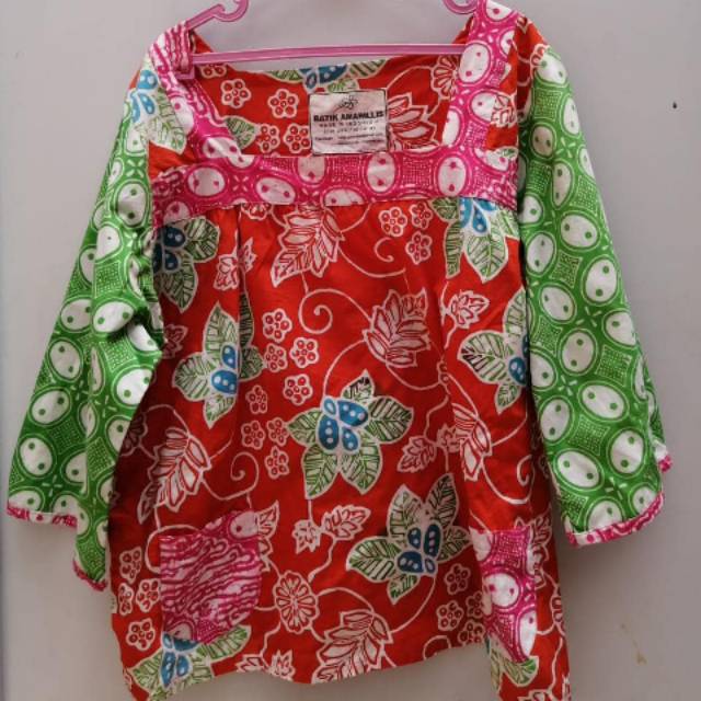 Batik amarilis preloved