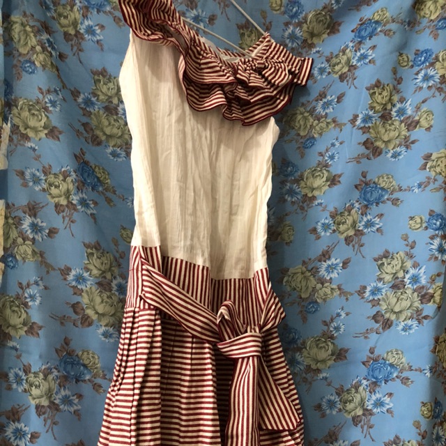 Preloved Ruffle dress