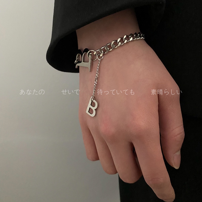 Titanium baja tidak memudar B huruf liontin gelang untuk wanita 2021new niche desain sederhana hip h