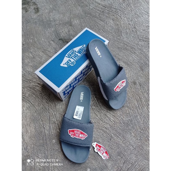 Sandal slip on Vans sendal casual sporty murah grade original