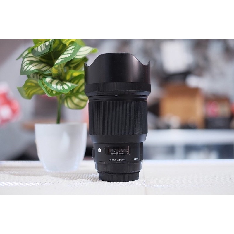 Lensa Sigma art 85mm f1.4 for Canon MULUSS TERMURAH DI SHOPEE