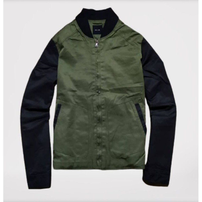 Jaket Varsity Pria Wanita / Brand Ugiz