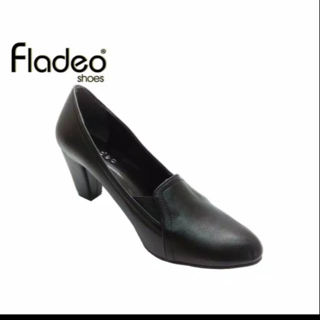 Preloved fladeo shoes