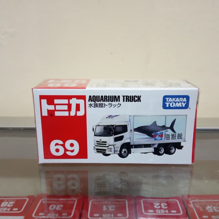 Diecast truk Aquarium truck tomica reguler no 69 murah