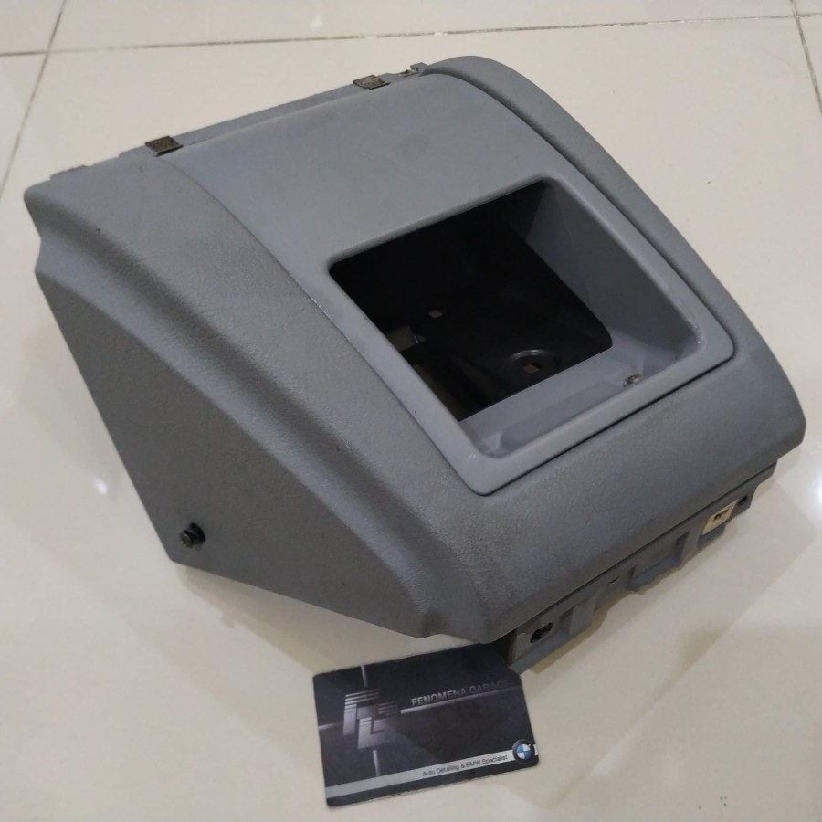 Original BMW e39 Laci Penyimpanan Kanan Stir