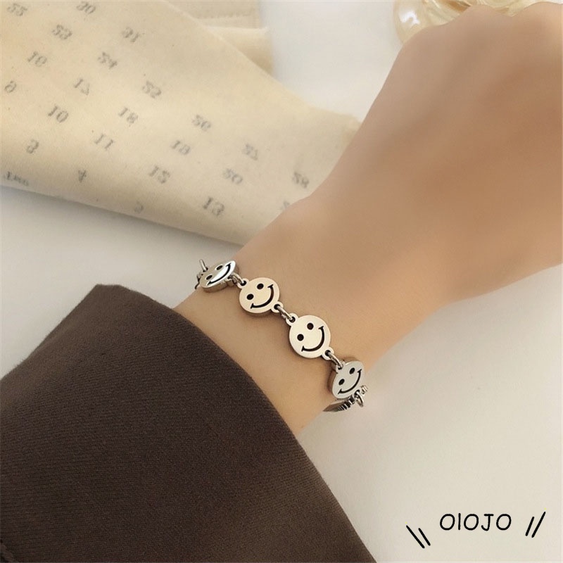 Korea Gelang Smiley Metal Hip-Hop Serut Aksesoris Fashion Pria Dan Wanita- olo