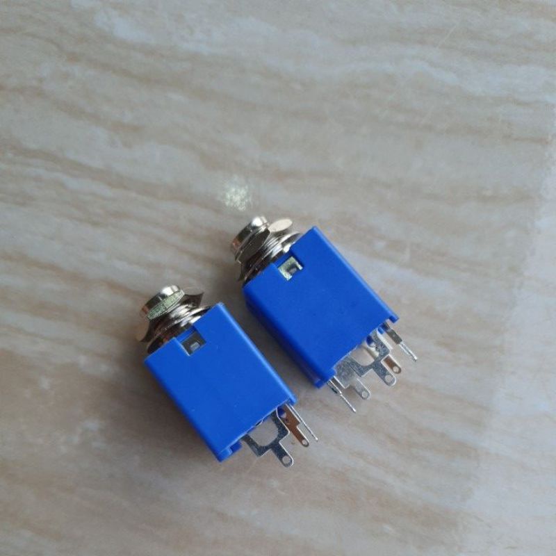 SOCKET MIC SOKET AKAI MONO / STEREO BIRU TEMBAGA