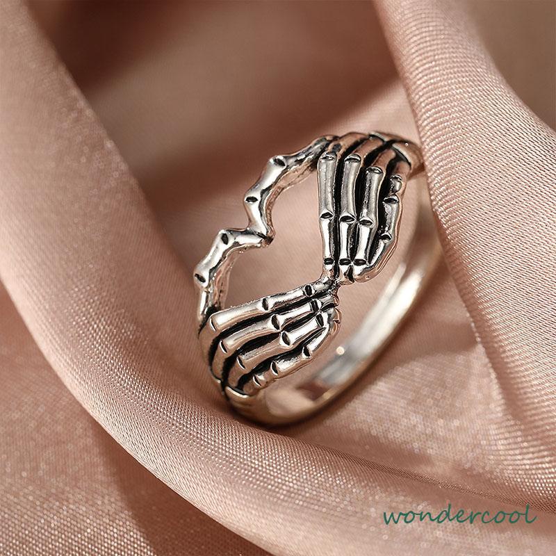 Korea Retro Hell Ghost Tangan Cinta Cincin Mendominasi Tren Pria Dan Wanita Cincin Perhiasan -Won