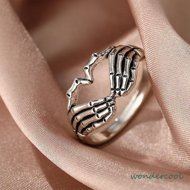 Korea Retro Hell Ghost Tangan Cinta Cincin Mendominasi Tren Pria Dan Wanita Cincin Perhiasan -Won