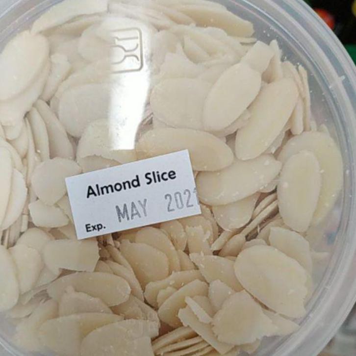 

PR0M0 1.1 ALMOND SLICE 100 GRAM