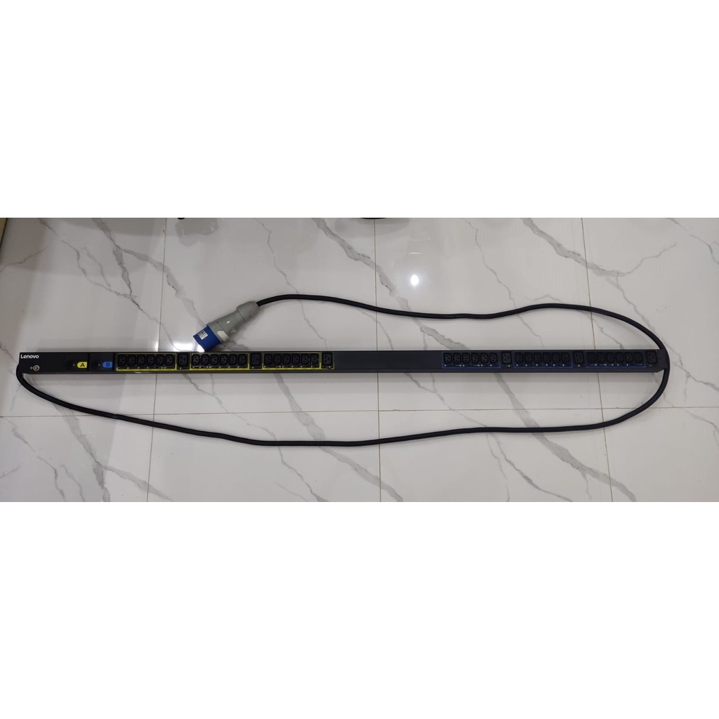 PDU LENOVO 0U 36 C13/6 C19 32A 1 PHASE PDU [00YJ777]